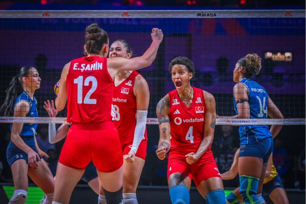 Vargas Mengamuk, Turki Juara VNL 2026, Brasil Gigit Jari